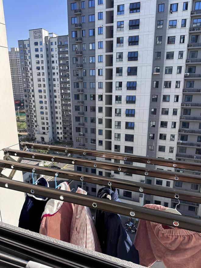 做法太高明了拍给大家瞧瞧快学起来凯发k8网站福建发现一户人家晾衣(图5)
